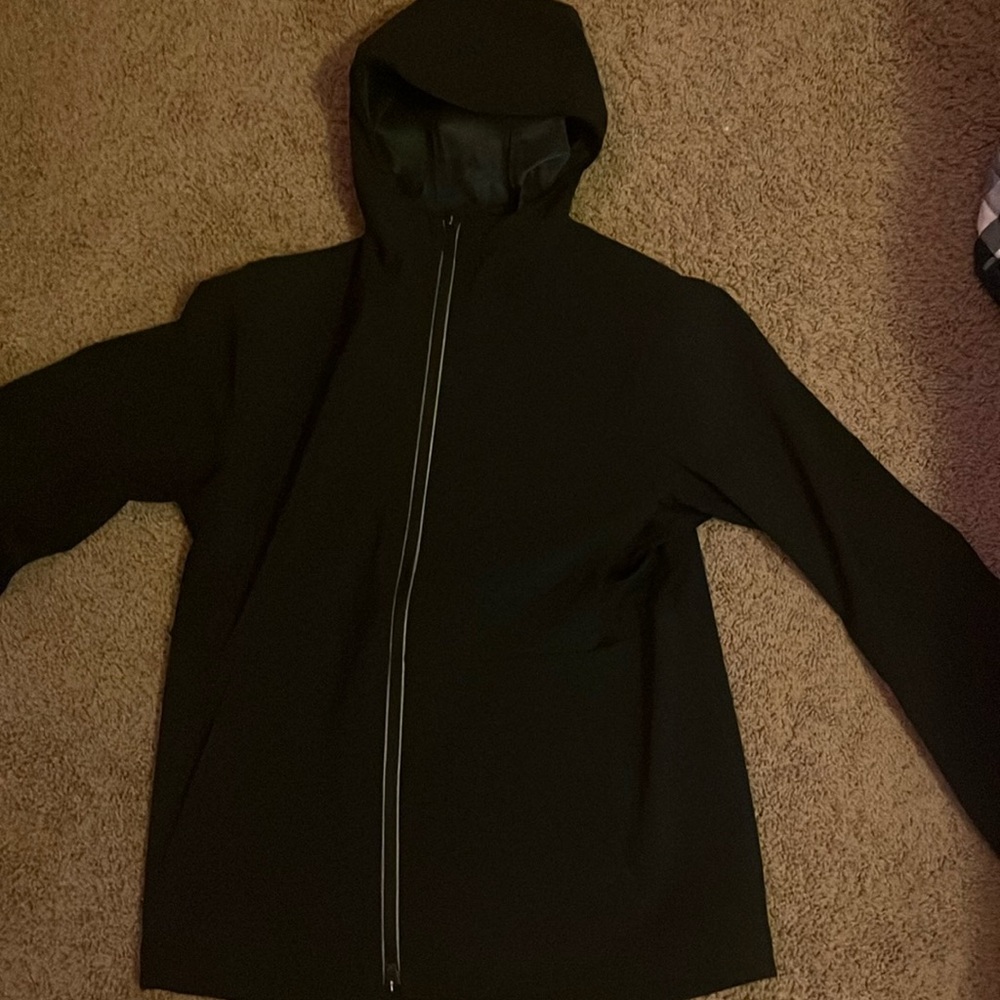 Men’s Lululemon cross chill jacket black size medium